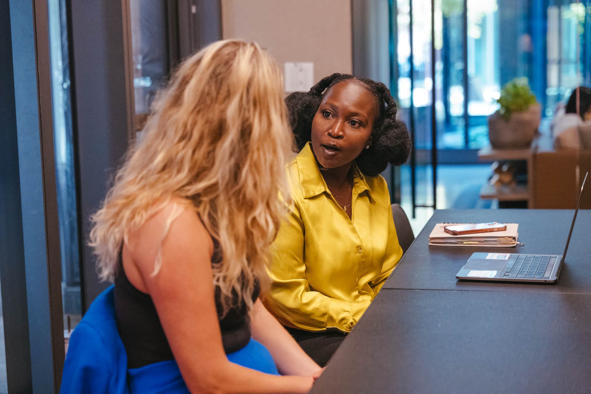 WorkLife Wellness advisor consulting with a corporate wellness client